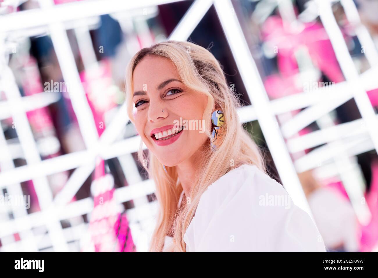 Teen star hi-res stock photography and images - Page 3 - Alamy