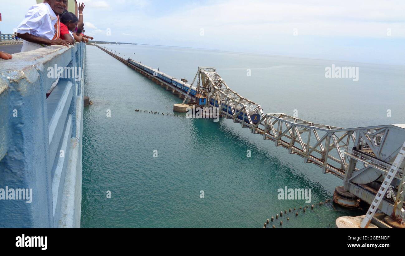 Train on Pamban Bridge. Railway bridge which connects Mandapam with Pamban Island, and Rameswaram, Tamilnadu, India Stock Photo