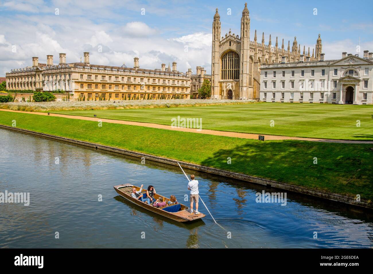 King's College chapel and punting along the river Cam, Cambridge Stock Photo