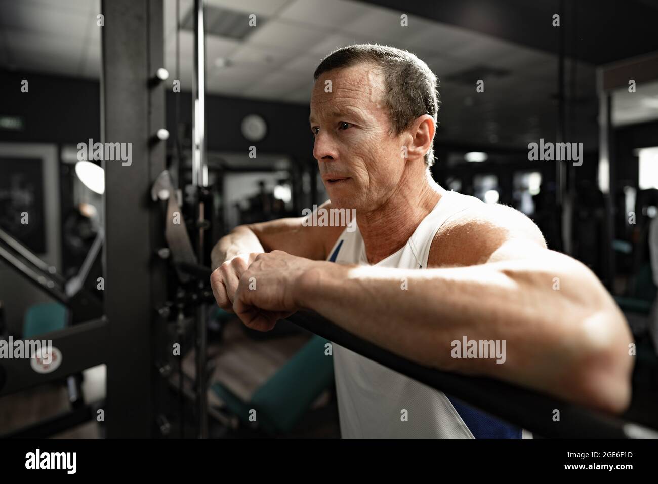 A muscular old man hi-res stock photography and images - Alamy