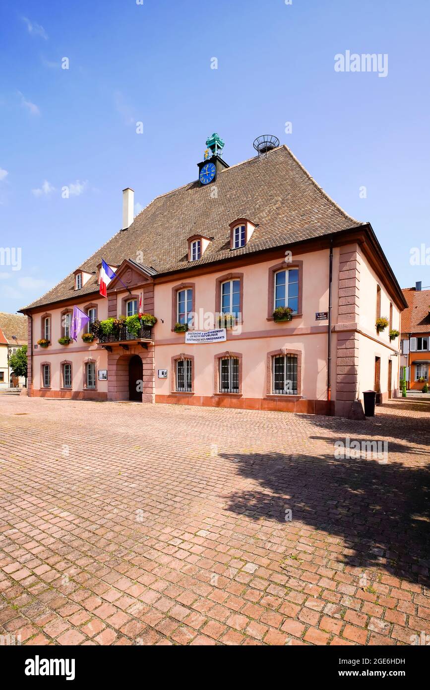 Hotel de Ville in NeufBrisach by Place de Meilhan sur Garonne, Alsace