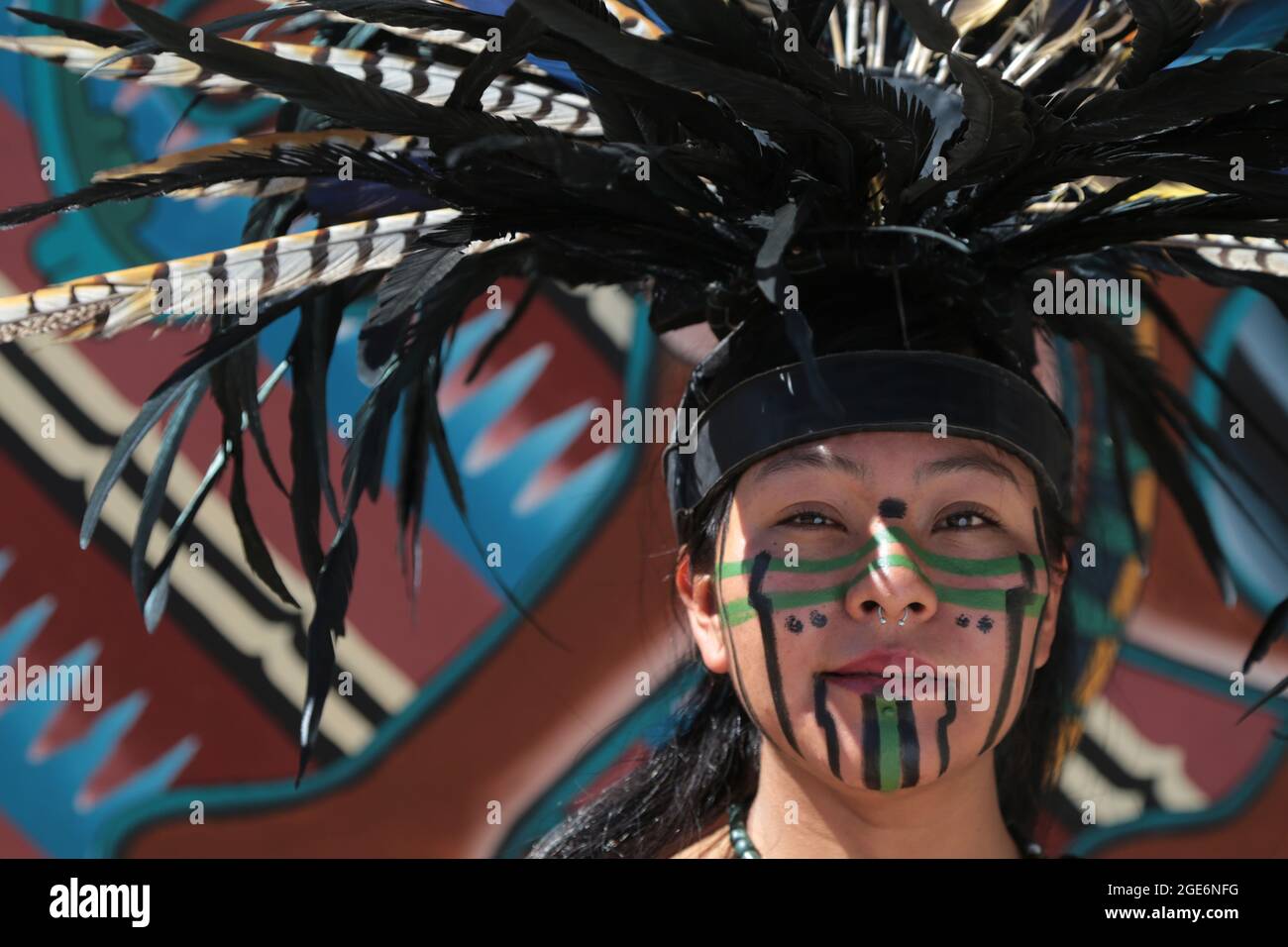 Non Exclusive: TEOTOHUACAN, MEXICO - AUGUST 16: A woman in pre-Hispanic ...