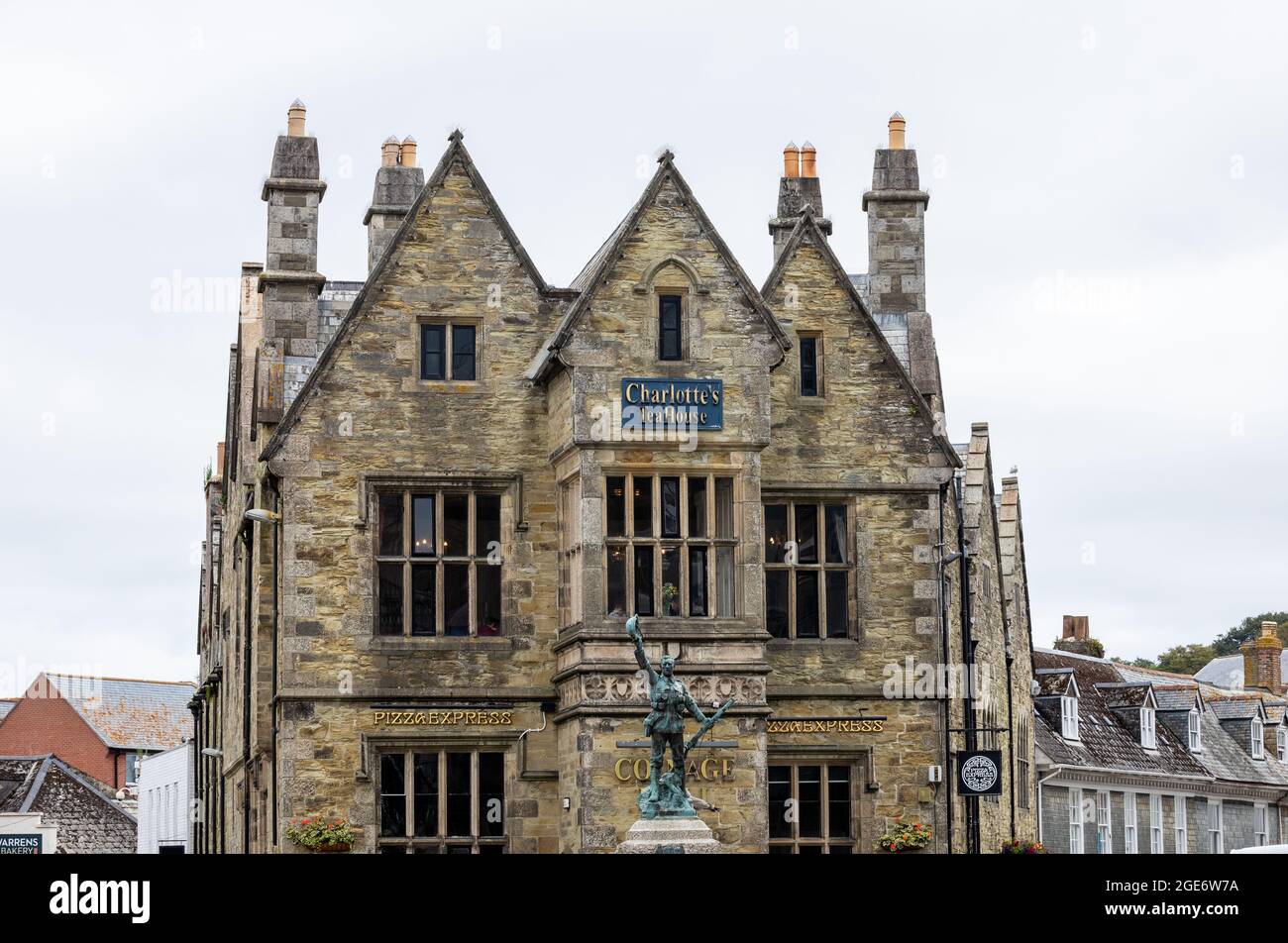 Charlottes tearoom hires stock photography and images Alamy