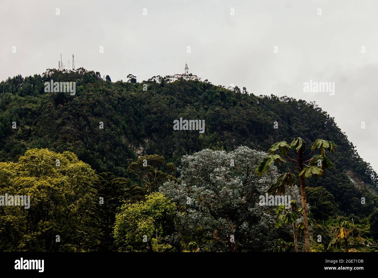 View of the Cerro and the church of Monserrate from the streets of Bogotá, Colombia August 16, 2021 Stock Photo
