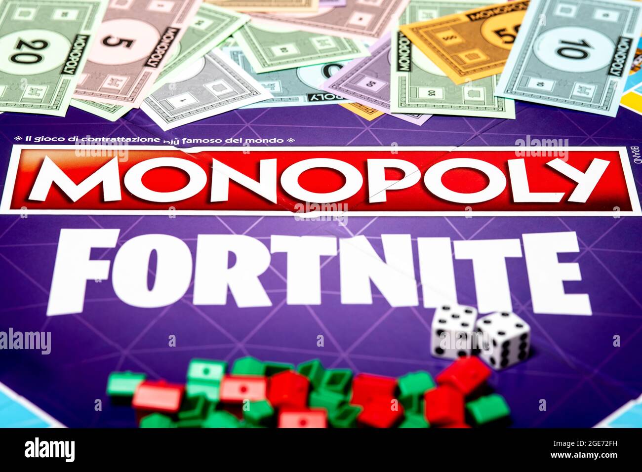 Fortnite monopoly hi-res stock photography and images - Alamy