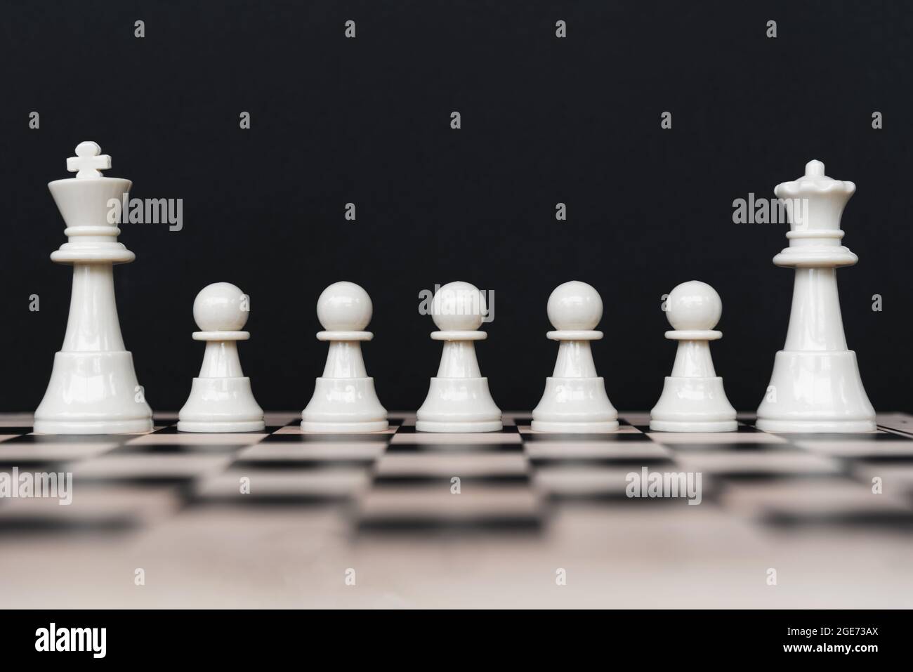 32,900+ Chess King And Queen Stock Photos, Pictures & Royalty-Free Images -  iStock