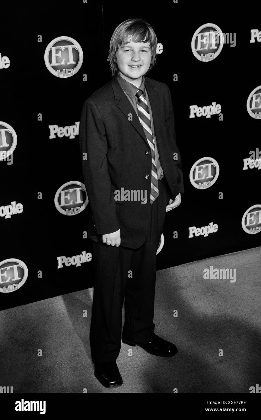 Angus t jones Black and White Stock Photos & Images - Alamy