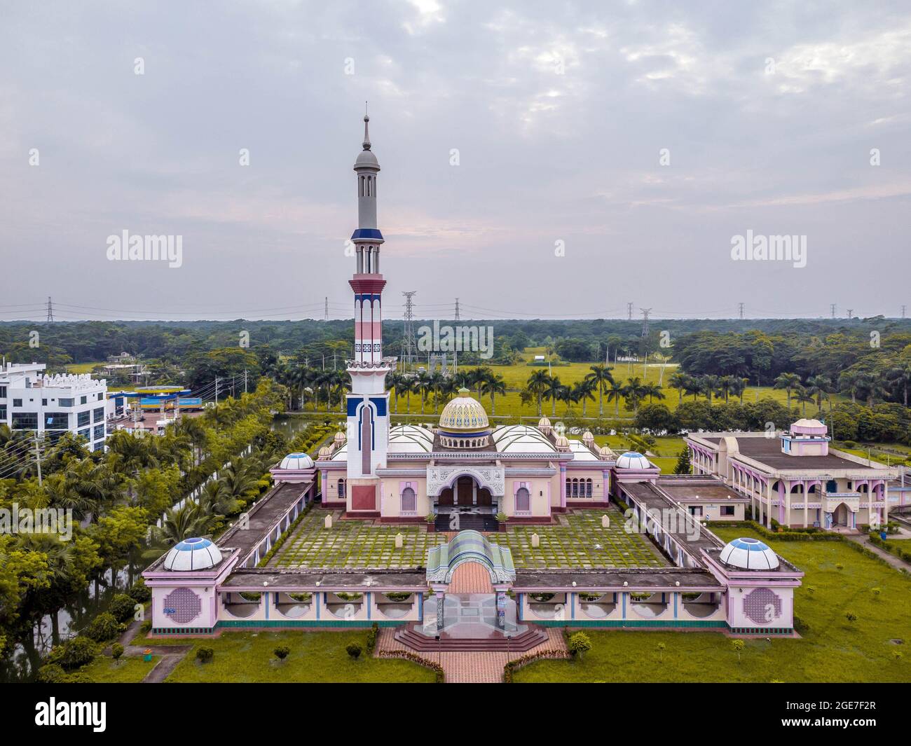 Baitul aman mosque hires stock photography and images Alamy Baitul aman mosque hires stock photography and images Alamy
