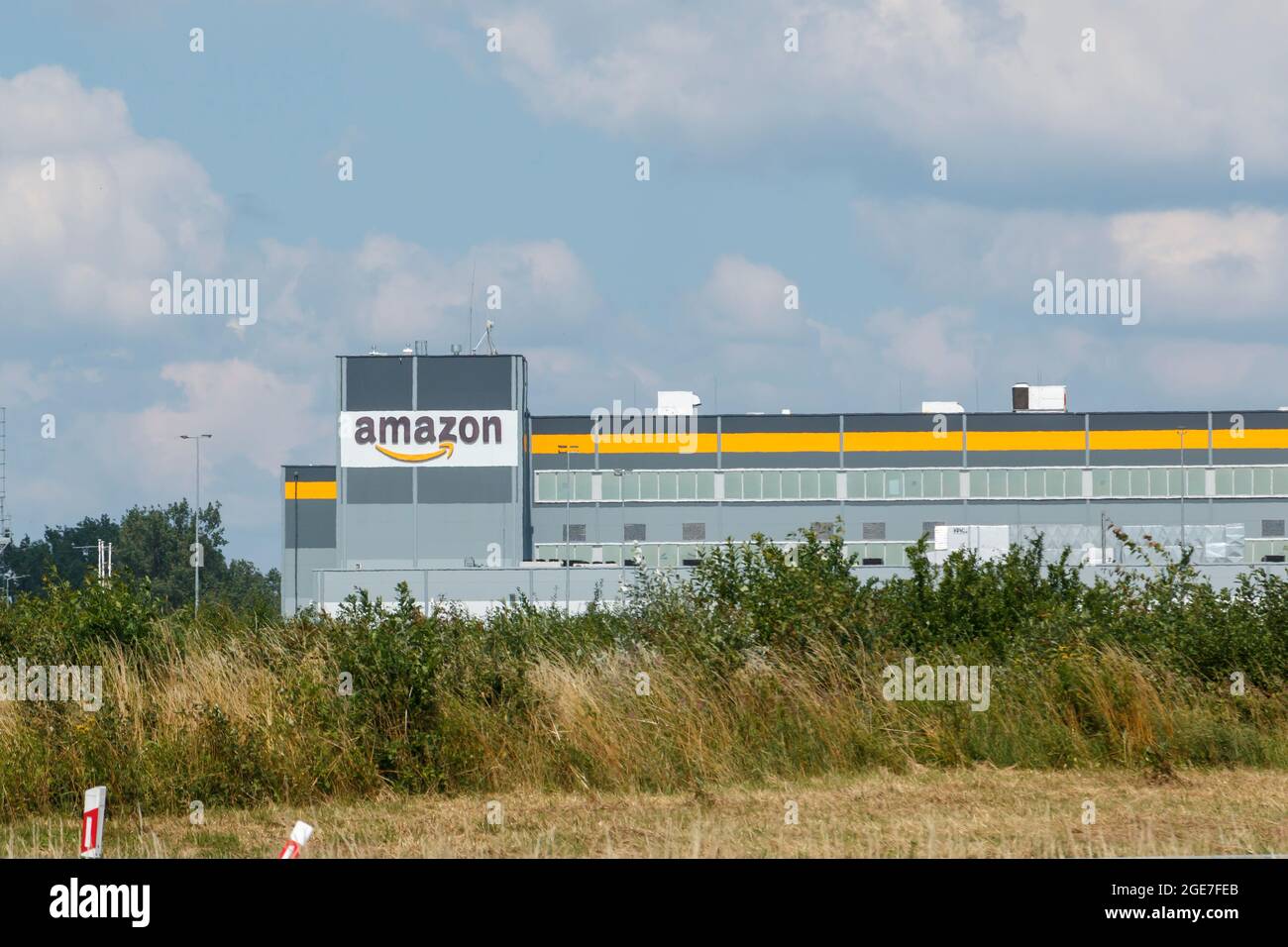 Szczecin, Kolbaskowo, Poland - July, 2021: Amazon logistics center in  Kolbaskowo near Szczecin in Poland Stock Photo - Alamy