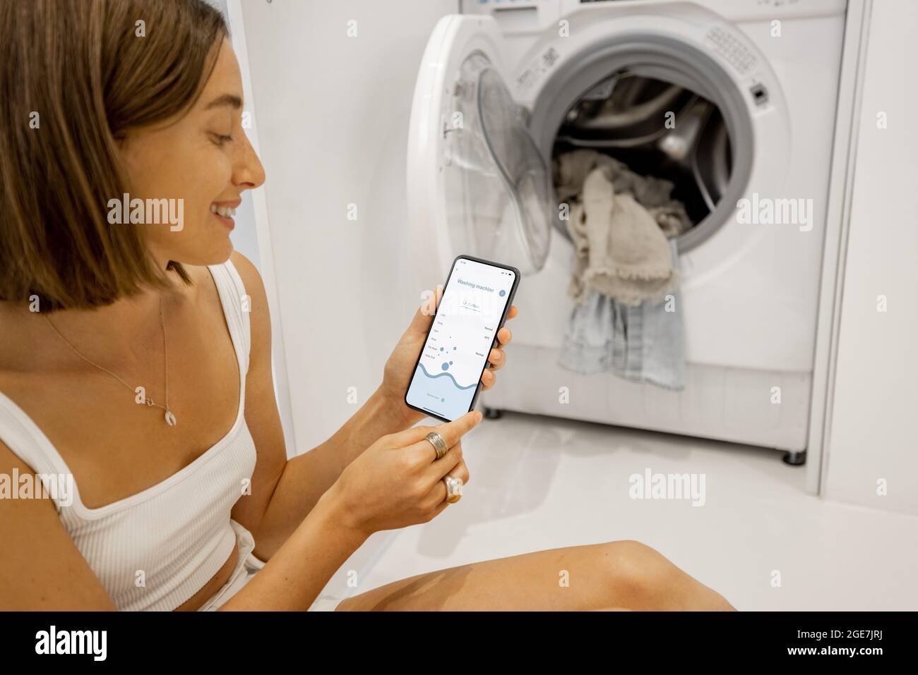 Phone washing hires stock photography and images Alamy
