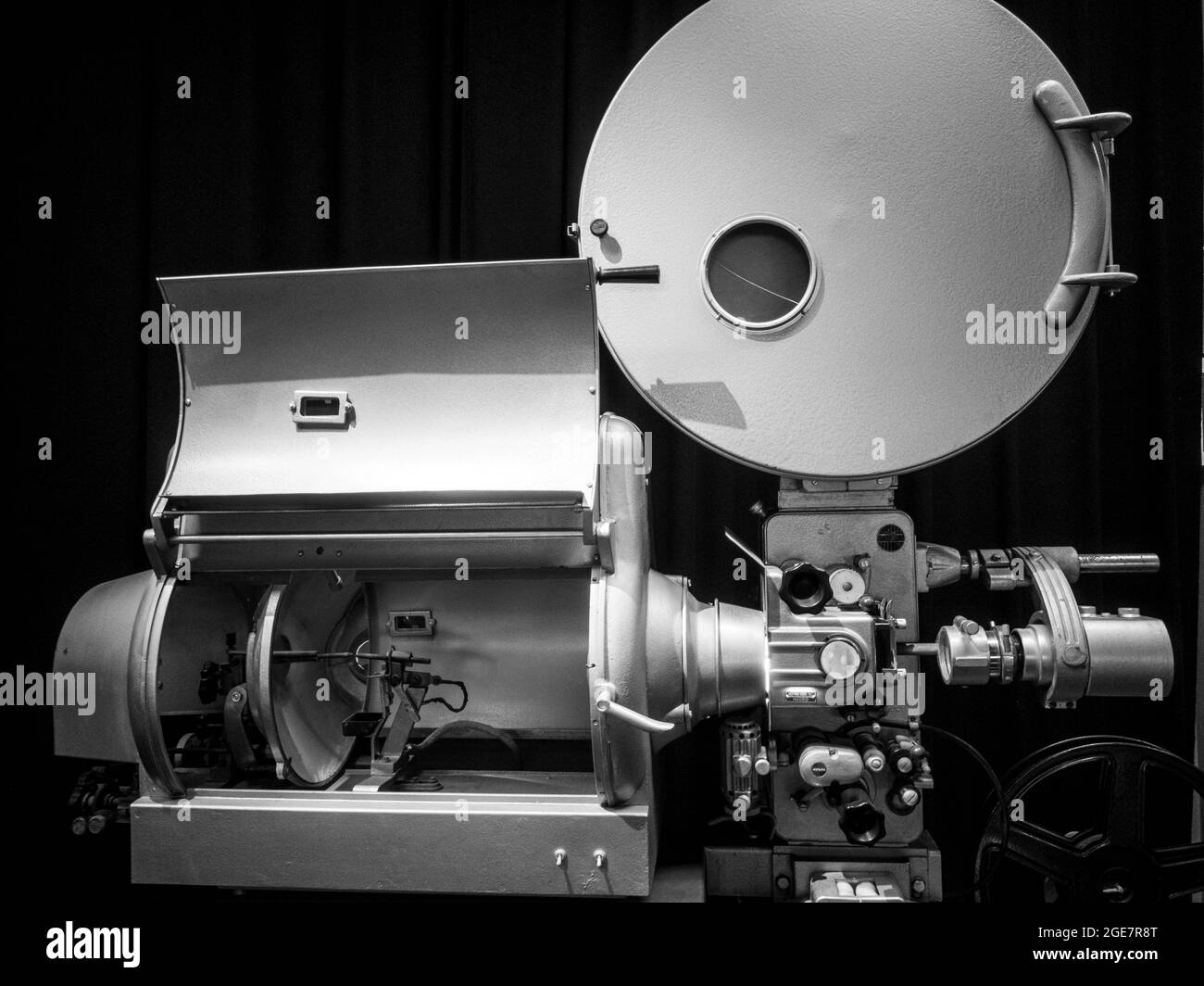 Old cinema movies Black and White Stock Photos & Images Alamy