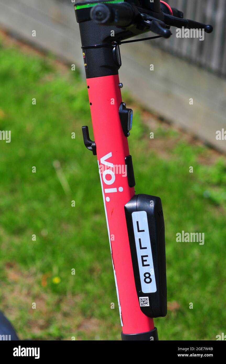 Voi scooters hires stock photography and images Alamy