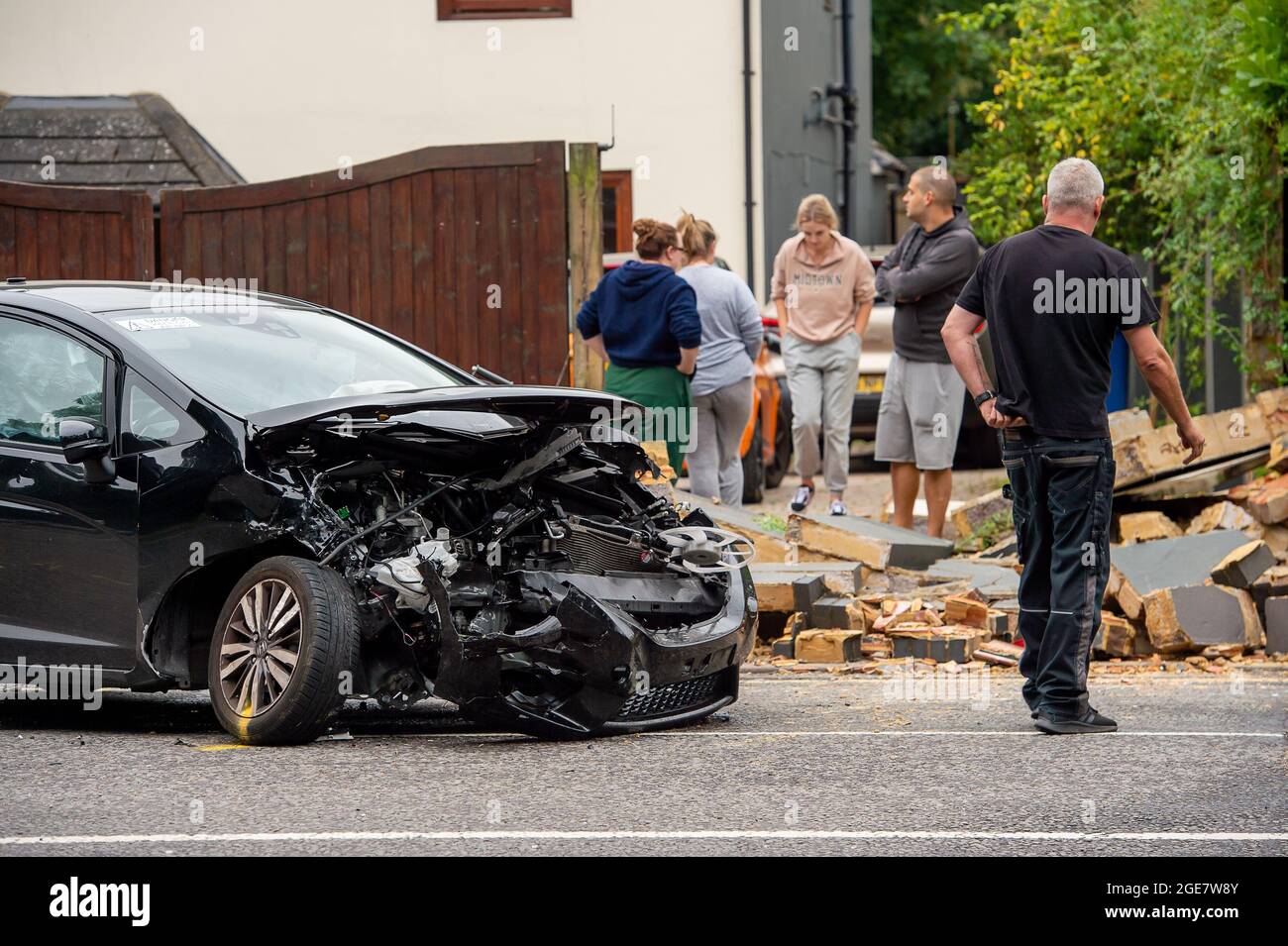 Sunninghill, Berkshire, UK. 17th August, 2021. Part of the A329 was