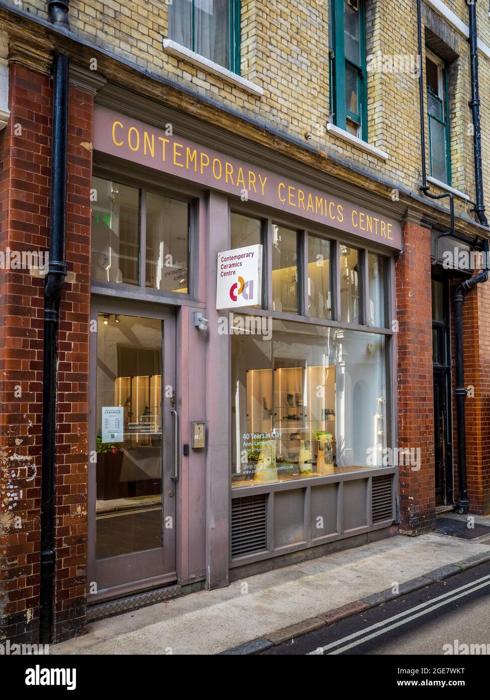 Contemporary Ceramics Centre London - modern gallery displaying  studio ceramics by members of Craft Potters Association. At 63 Great Russell St. Stock Photo