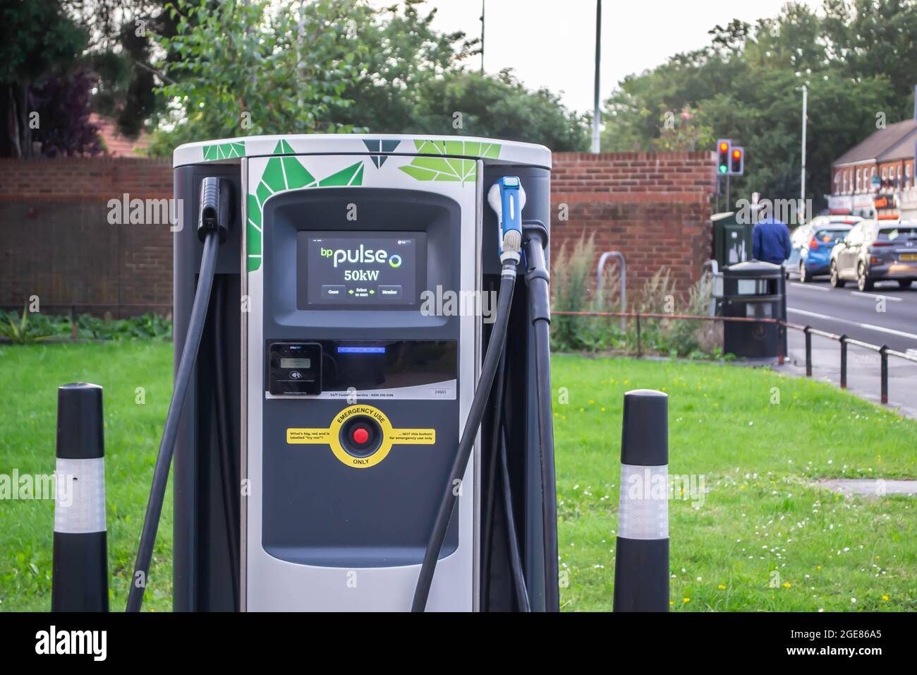 Bp ev charging hires stock photography and images Alamy