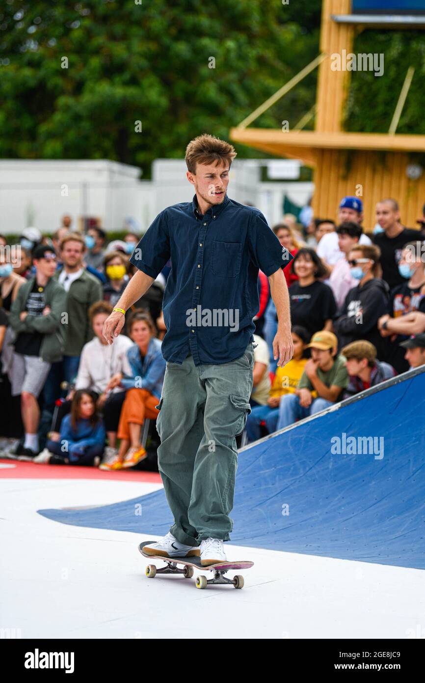 Paris, France. August 17, 2021, Paul Gallelli of France competes during the  qualification day of the Red Bull Paris Conquest, where some of the best  street skaters in the world compete head-to-head