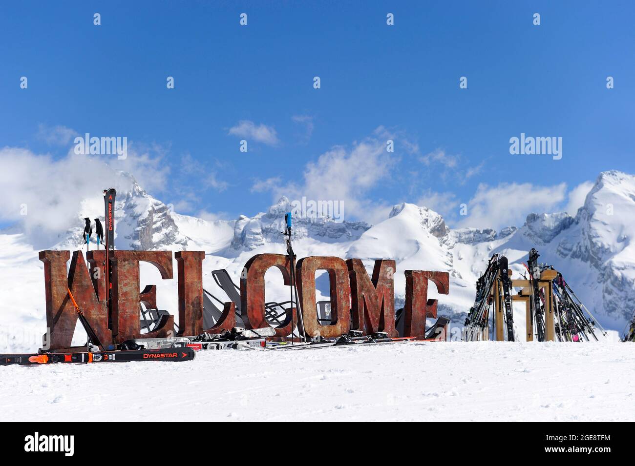 FRANCE, HAUTESAVOIE (74) MASSIF DES ARAVIS, LE GRAND BORNAND, SKIING AREA, TERRES ROUGES