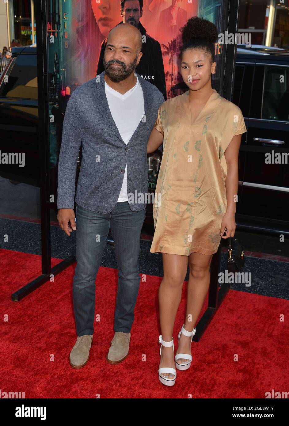 Los Angeles, USA. 18th Aug, 2021. Jeffrey Wright, Juno Wright, 138 arrives at Warner Bros. Pictures 'Reminiscence' Los Angeles Premiere at TCL Chinese Theatre on August 17, 2021 in Hollywood, California Credit: Tsuni/USA/Alamy Live News Stock Photo