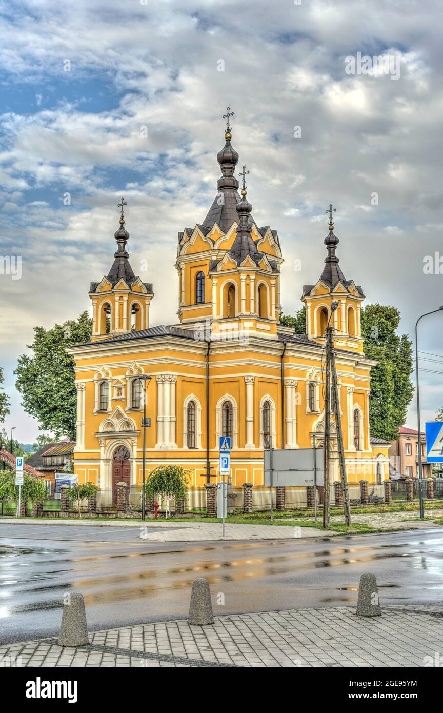 https://c8.alamy.com/comp/2GE95YM/tomaszow-lubelski-poland-hdr-image-2GE95YM.jpg