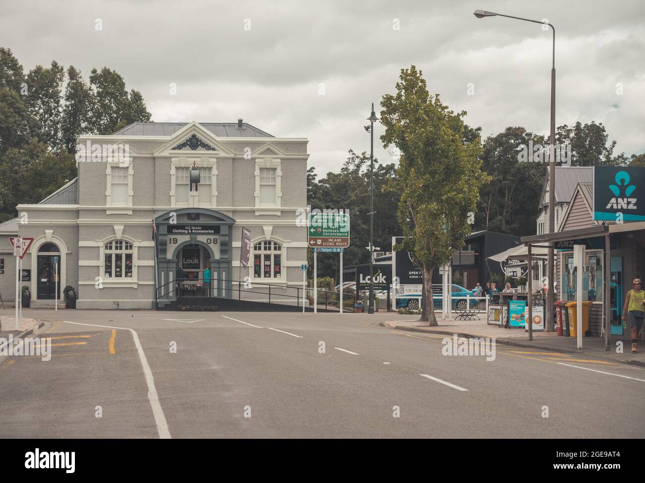 Geraldine town in New Zealand south island Stock Photo Alamy
