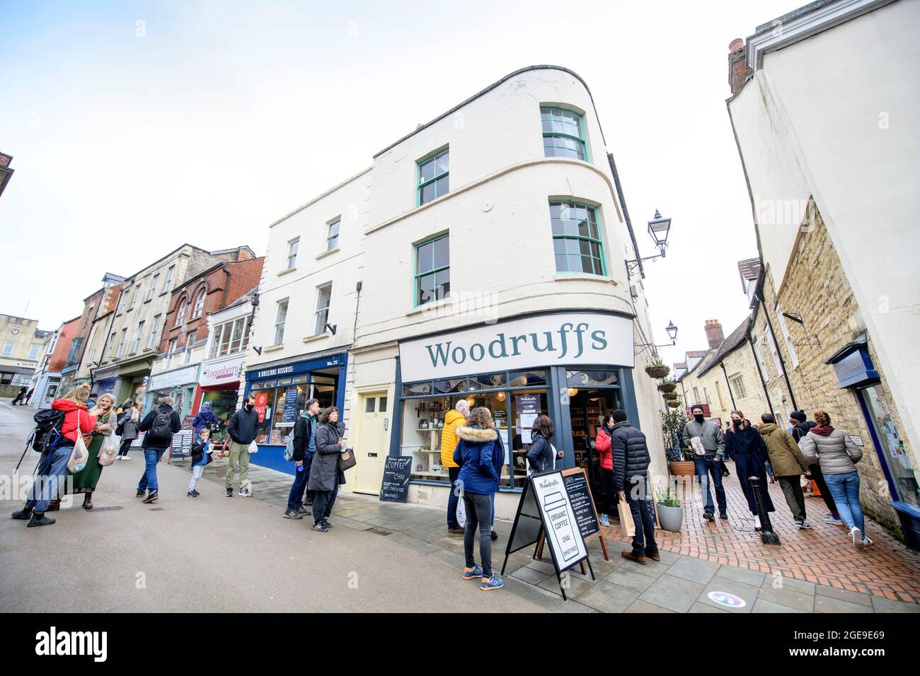 The town of Stroud in Gloucestershire - Woodruffs Organic Café Stock Photo