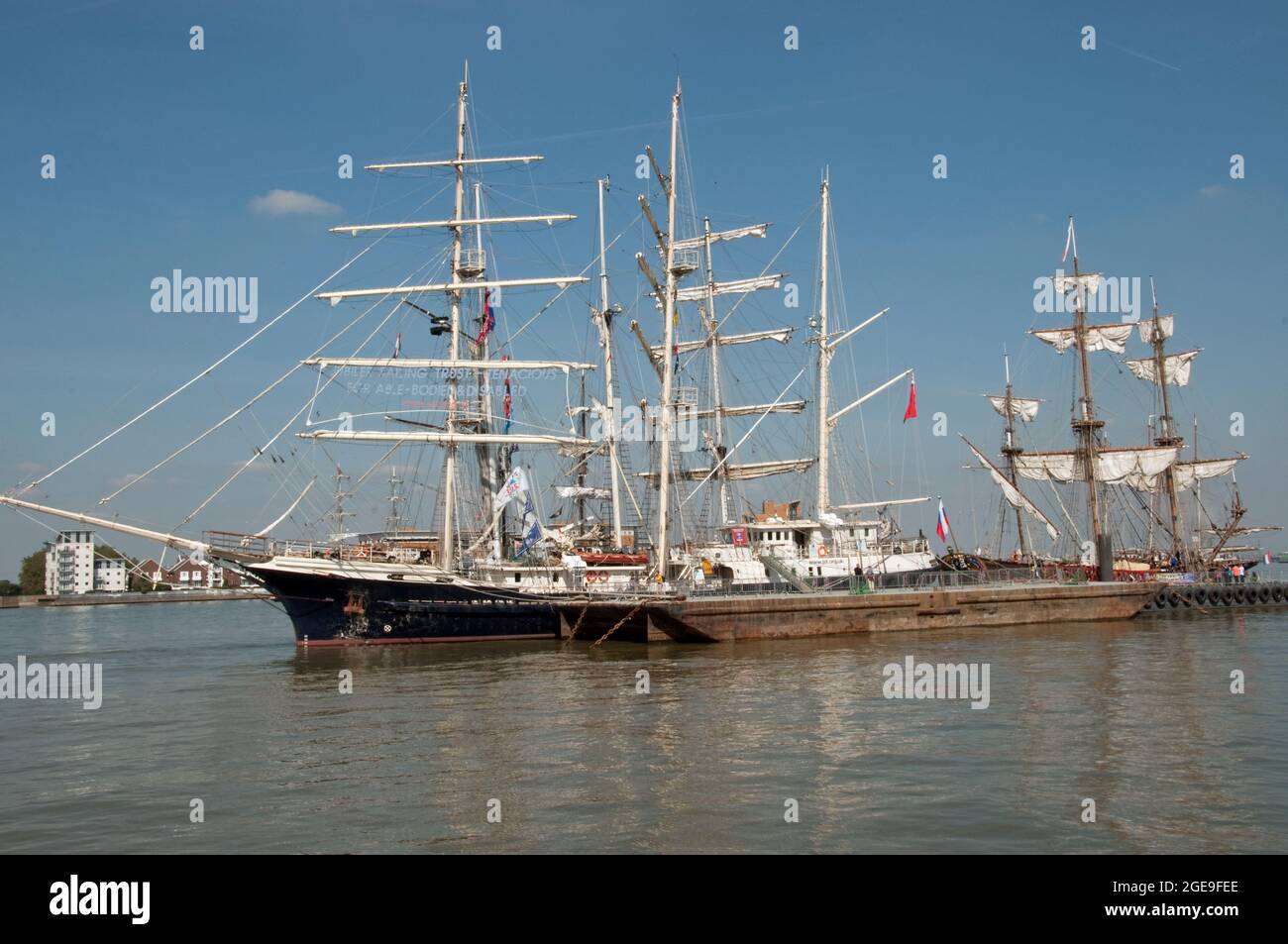 Tall ships falmouth hi-res stock photography and images - Alamy