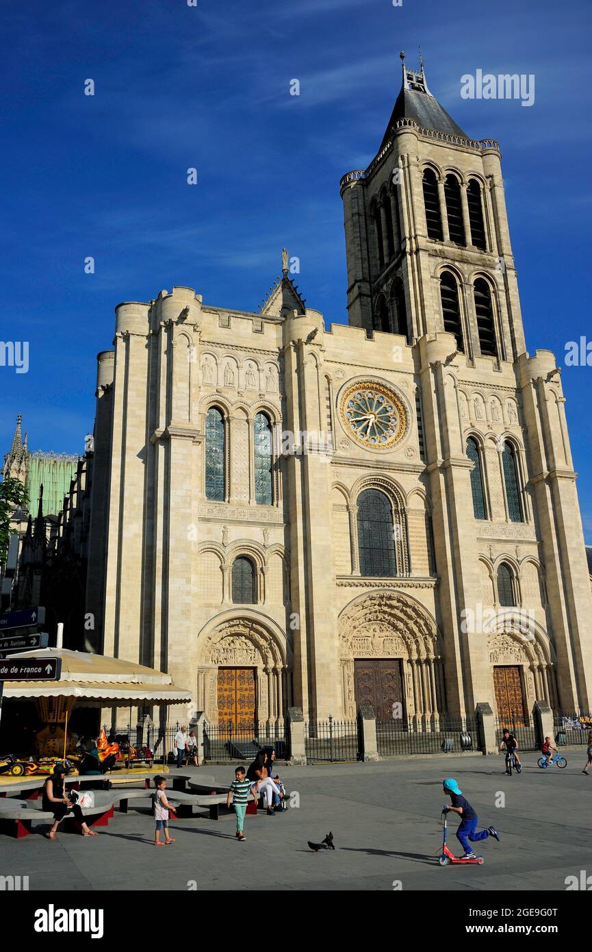 FRANCE, SEINESAINTDENIS (93) SAINTDENIS, BASILIQUE SAINTDENIS AND