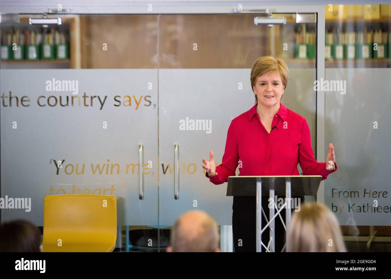 First Minister Nicola Sturgeon before announcing Kathleen Jamie as the new Makar (National Poet for Scotland) at the Scottish Poetry Library in Edinburgh. Picture date: Wednesday August 18, 2021. Stock Photo