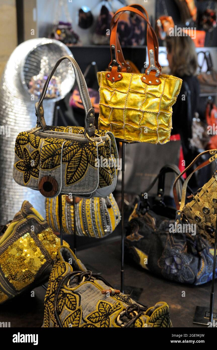 Black Turkish Louis Vuitton Ladies Handbag in Nairobi CBD