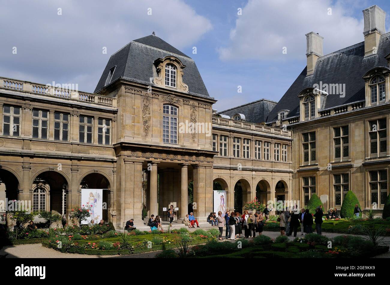 FRANCE, PARIS (75) 3RD ARRONDISSEMENT, DISTRICT OF MARAIS, MUSEE CARNAVALET, MUSEUM LOCATED RUE DES FRANCS BOURGEOIS Stock Photo