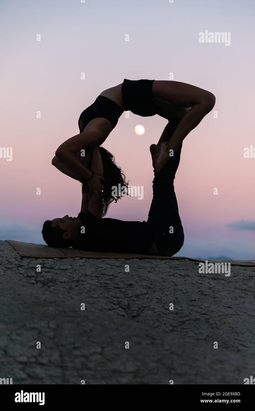 Balance acro hi-res stock photography and images - Page 10 - Alamy