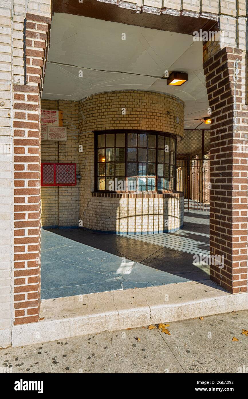 Noonan Plaza Apartments, designed by Horace Ginsbern and Marvin Fine
