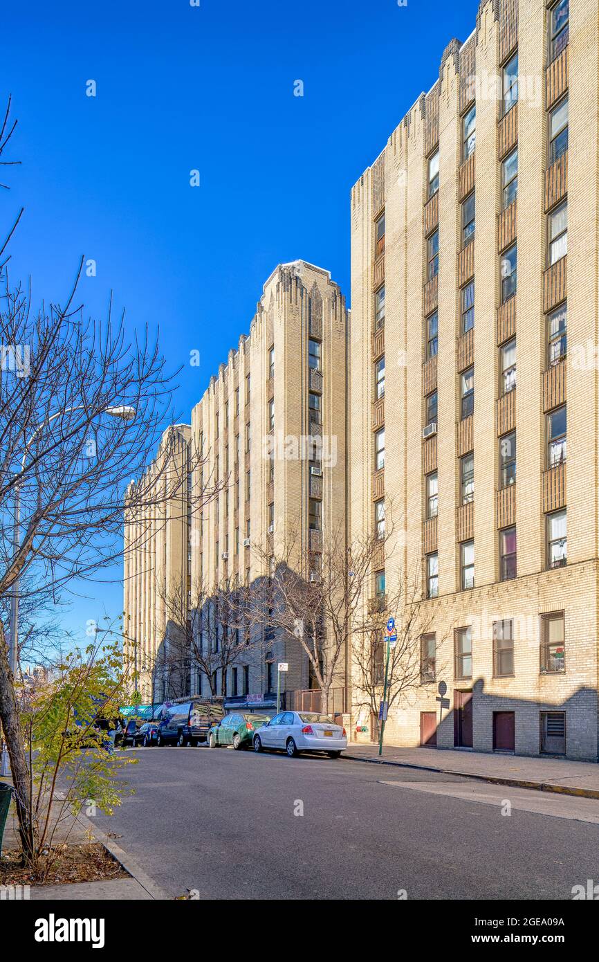 Noonan Plaza Apartments, designed by Horace Ginsbern and Marvin Fine