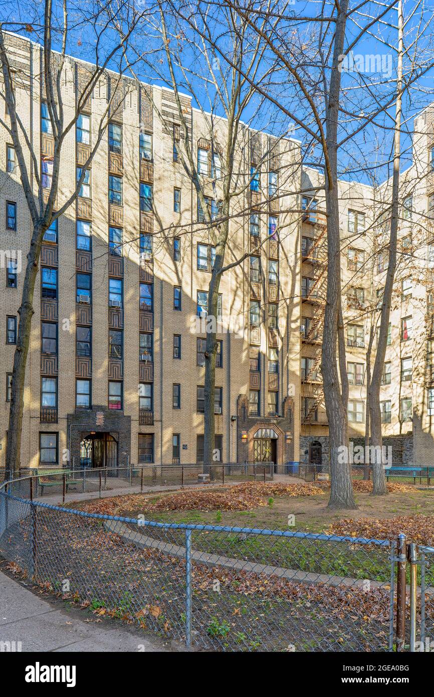 Noonan Plaza Apartments, designed by Horace Ginsbern and Marvin Fine