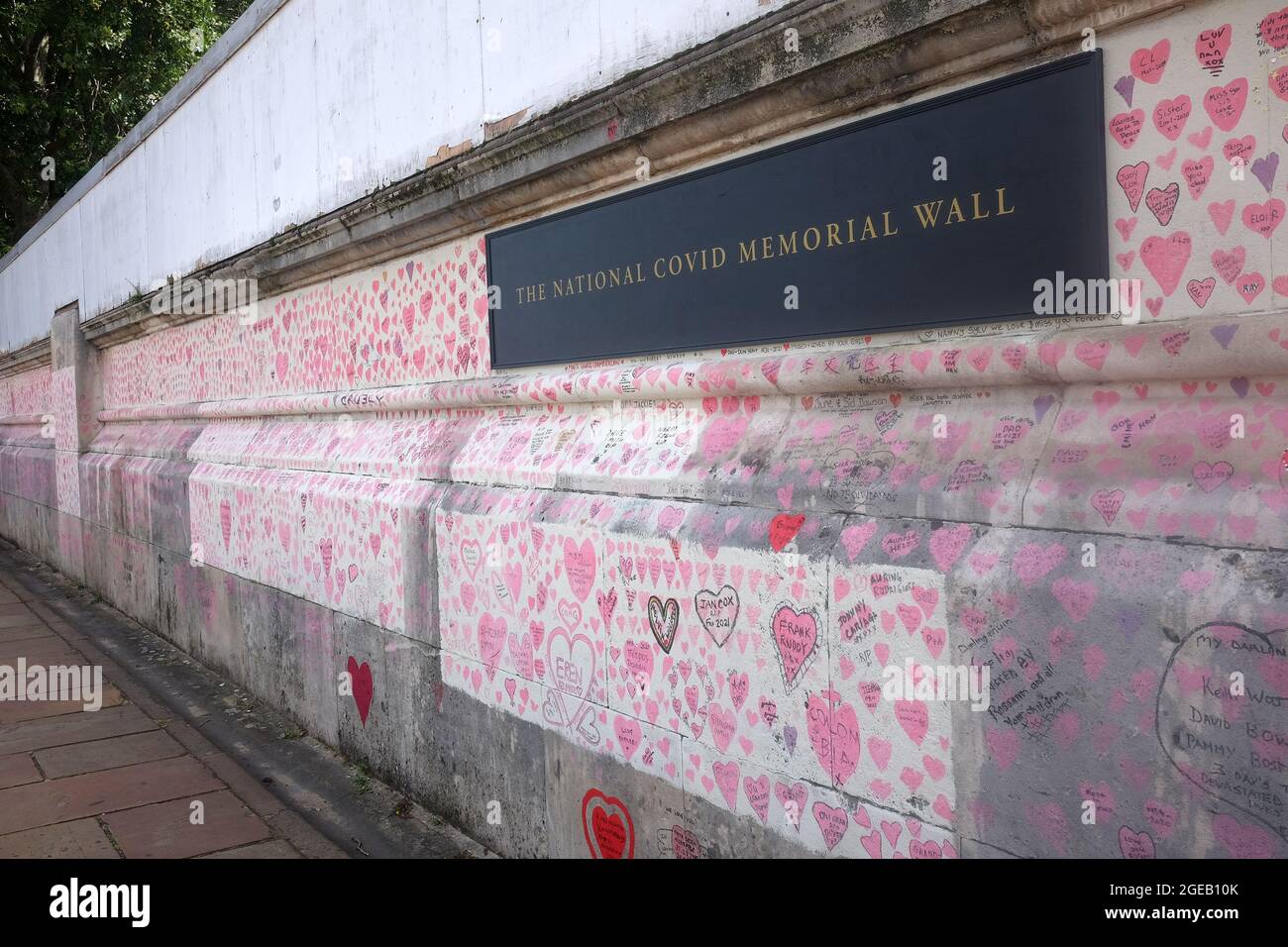 August 2021 - London Covid wall of rememberance beside the River Thames Stock Photo