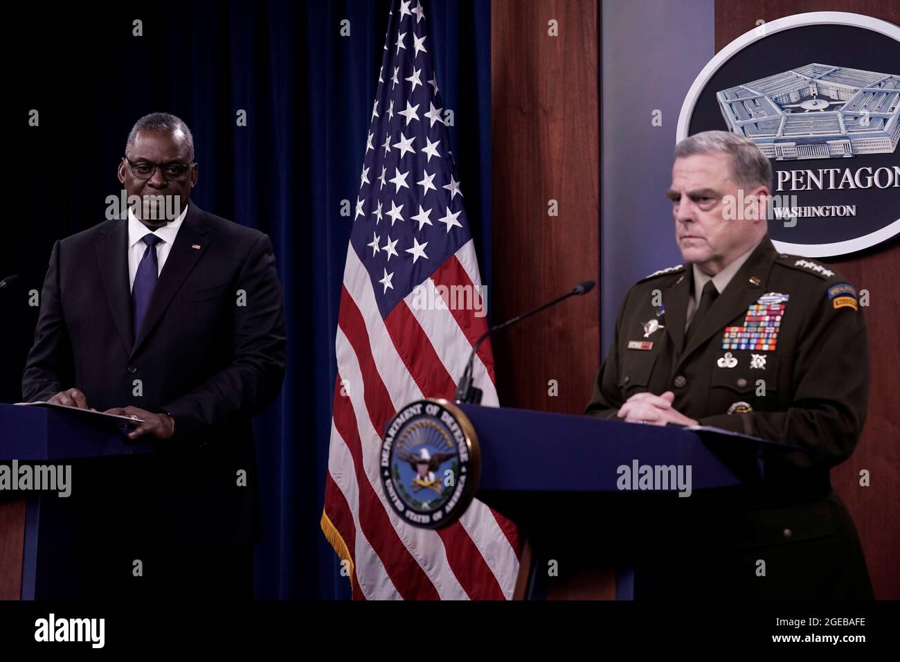 U.S. Defense Secretary Lloyd Austin and Joint Chiefs of Staff Chairman Army General Mark Milley hold a news briefing at Pentagon in Arlington, Virginia, U.S., August 18, 2021. REUTERS/Yuri Gripas Stock Photo