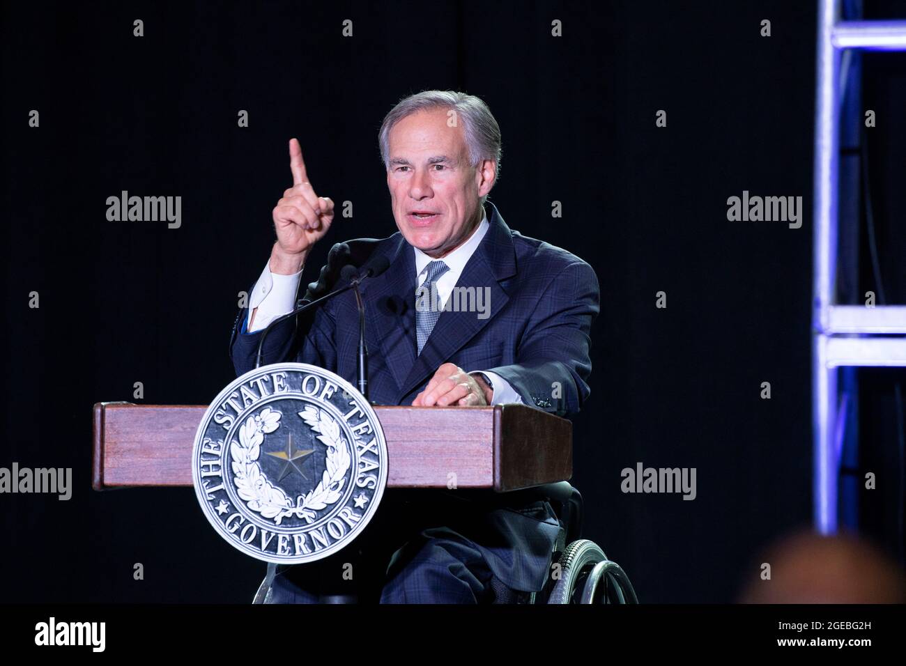 Usa politician without mask hi-res stock photography and images - Alamy