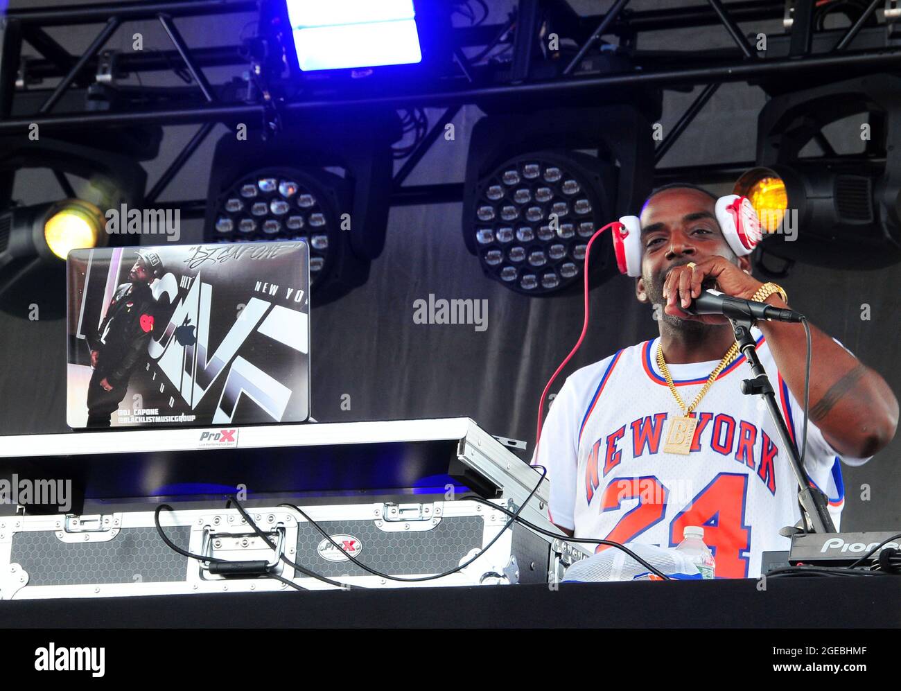 Staten Island, NY, USA. 17th Aug, 2021. DJ Capone attends the "It's Time  for Hip Hop in NYC" concert at Richmond County Bank Park on August 17, 2021  in Staten Island, New