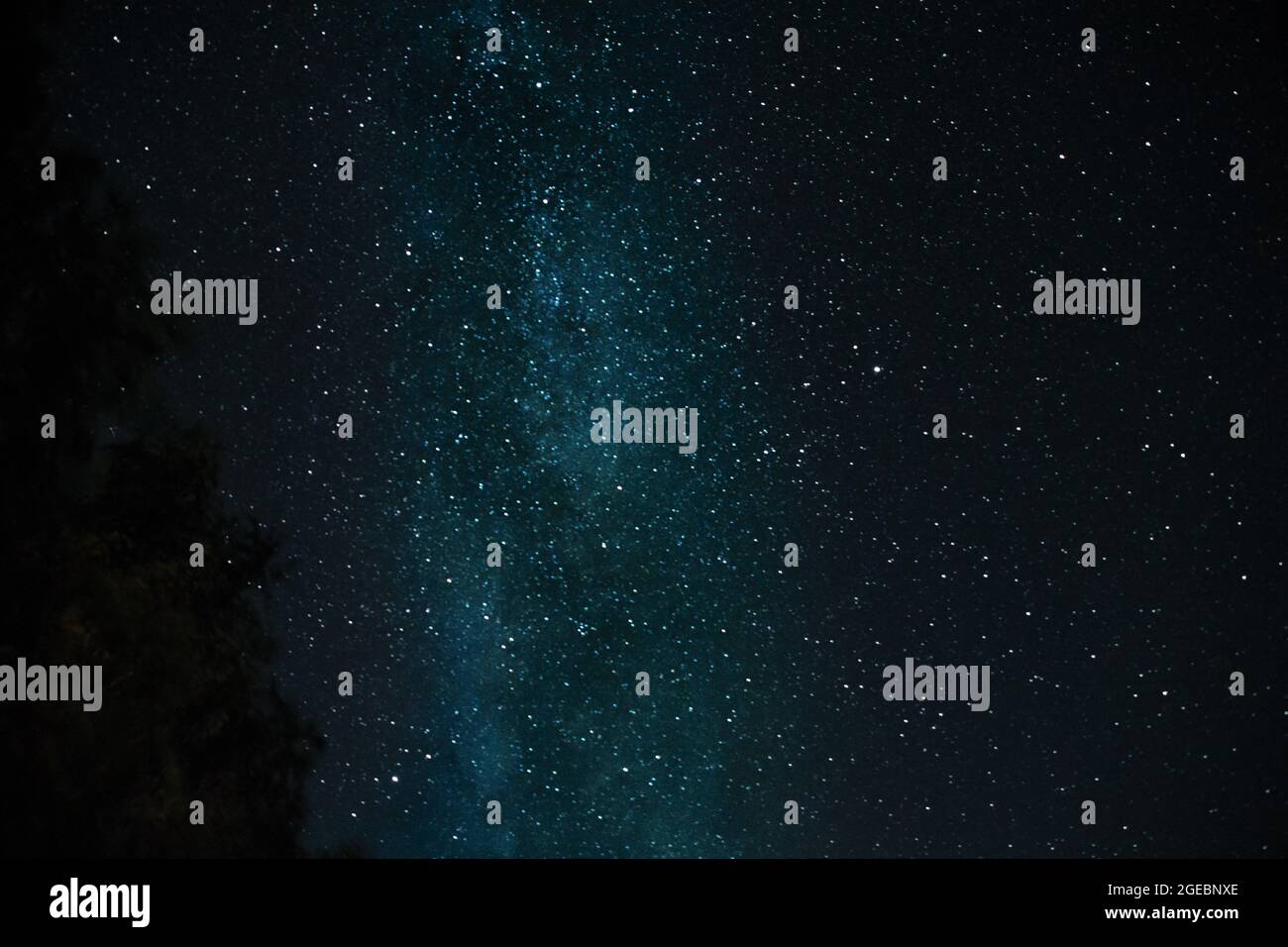 night starry sky and the Milky Way Stock Photo - Alamy