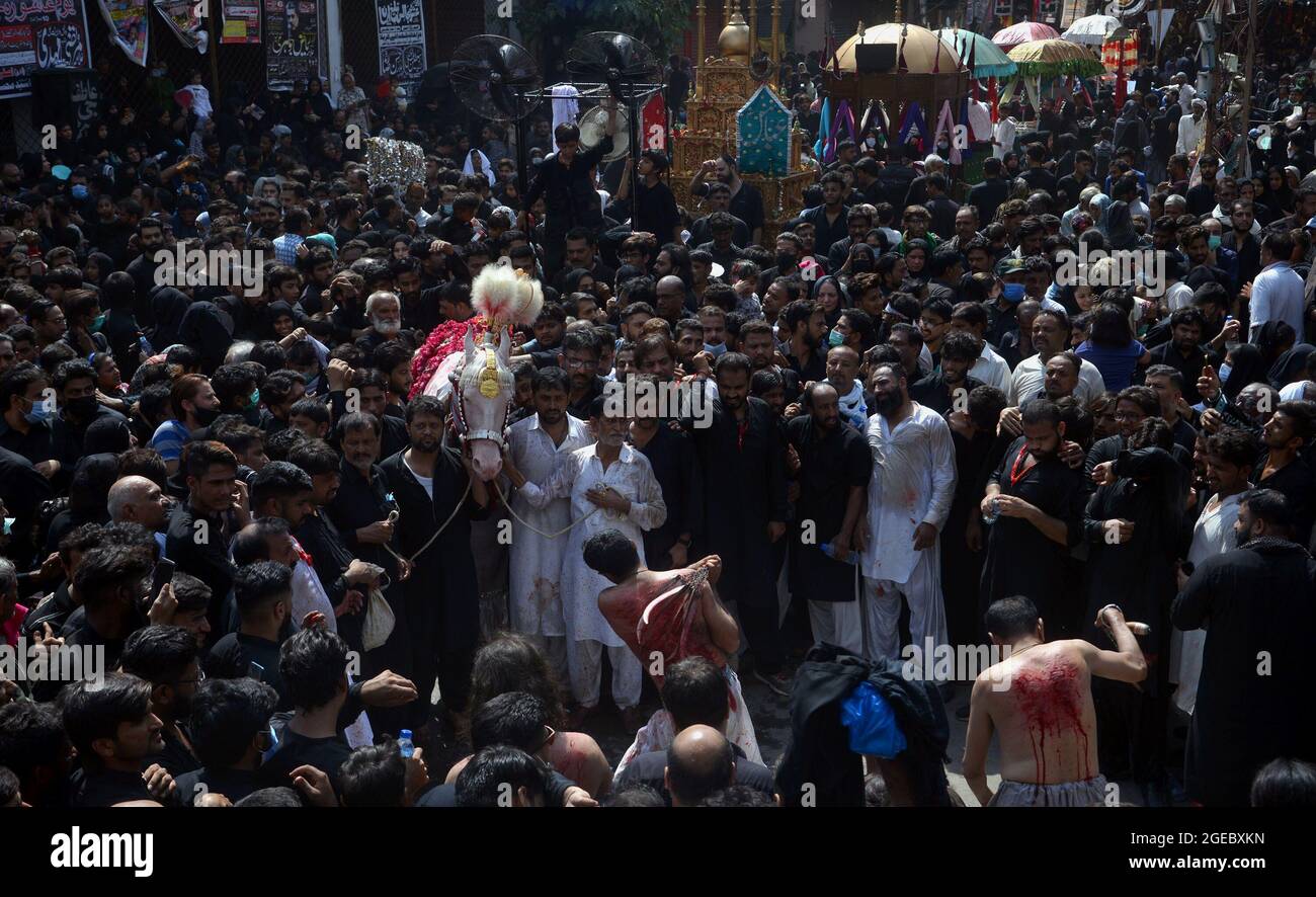 Muharram Rituals High Resolution Stock Photography And Images Alamy