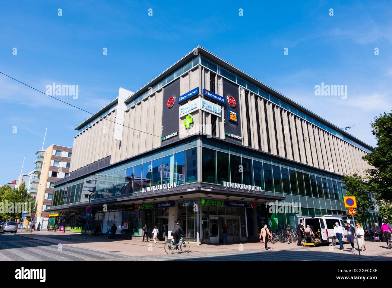 Kuninkaankulma, shopping centre, Kuninkaankatu, Tampere, Finland Stock  Photo - Alamy