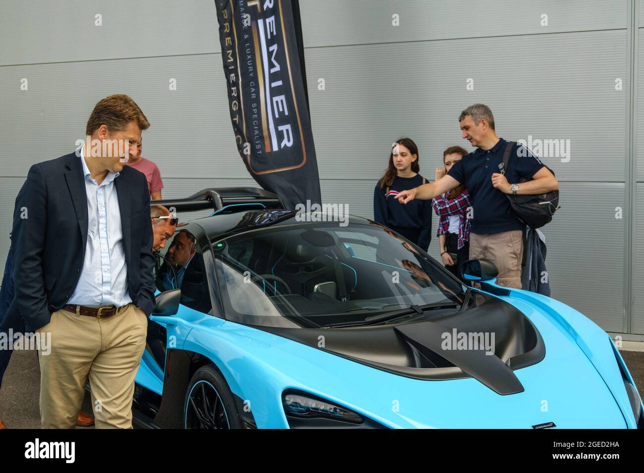 Supercar photos hires stock photography and images Alamy