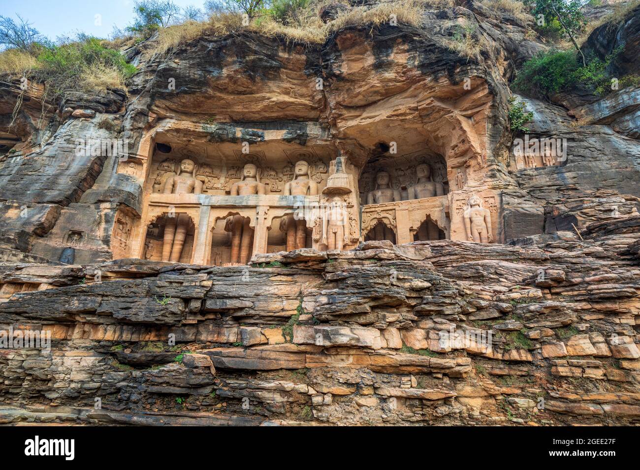 Beautiful Jain Statues carved on the rock near Gwalior Fort, Gwalior, Madhya Pradesh, India Stock Photo