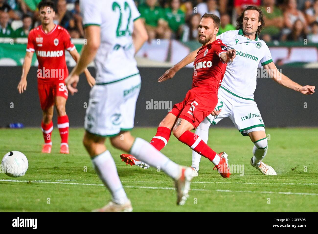 Antwerp's Birger Verstraete and Omonoia's Mikkel Diskerud fight for the ball during the match between Belgian soccer team Royal Antwerp FC and Omonia Stock Photo