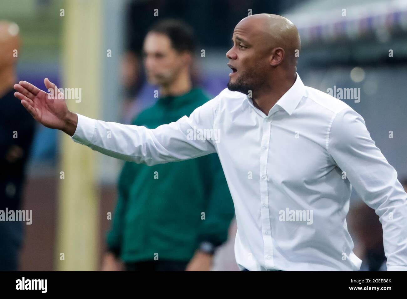 Brussels, Belgium. 19th Aug, 2021. BRUSSELS, BELGIUM - AUGUST 19: Coach Vincent Kompany of RSC Anderlecht during the UEFA Europa Conference League Play-off Leg One match between RSC Anderlecht and Vitesse at Lotto Park on August 19, 2021 in Brussels, Belgium (Photo by Broer van den Boom/Orange Pictures) Credit: Orange Pics BV/Alamy Live News Stock Photo