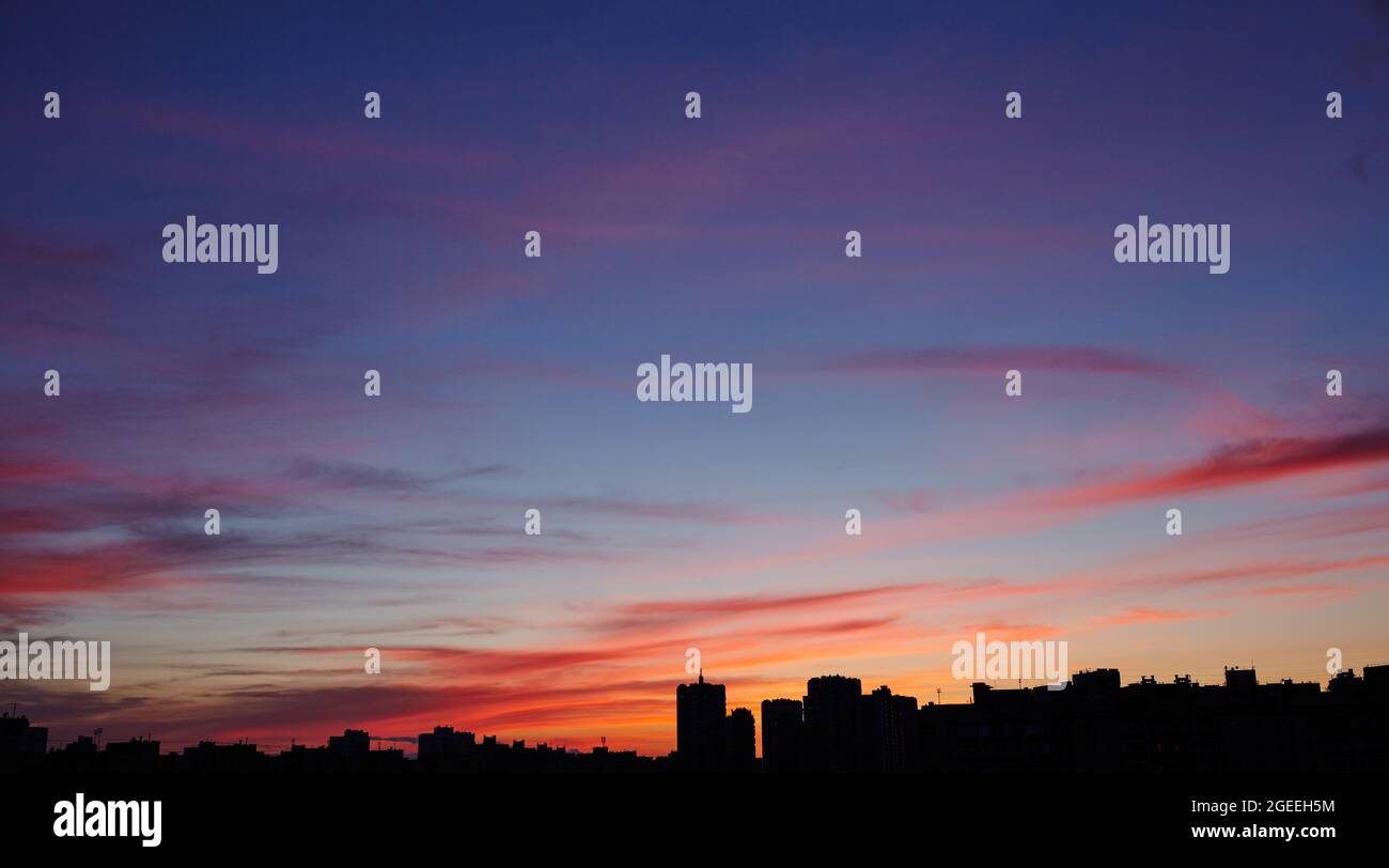 Sunset color sky night hi-res stock photography and images - Alamy