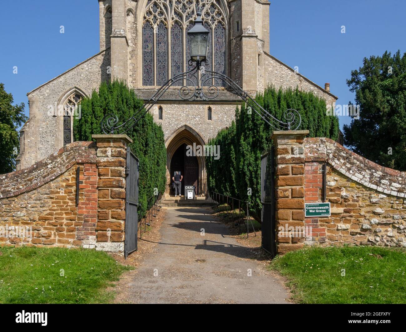 English church entrance hi-res stock photography and images - Alamy