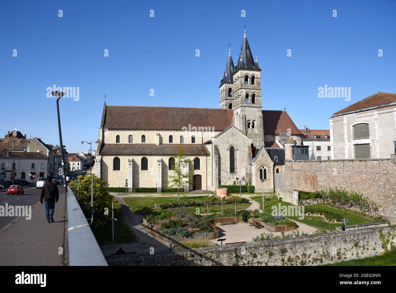 Melun (Paris area): Collegiate Church of Notre Dame, building registered as a National Historic Landmark (French “Monument historique), founded betwee Stock Photo