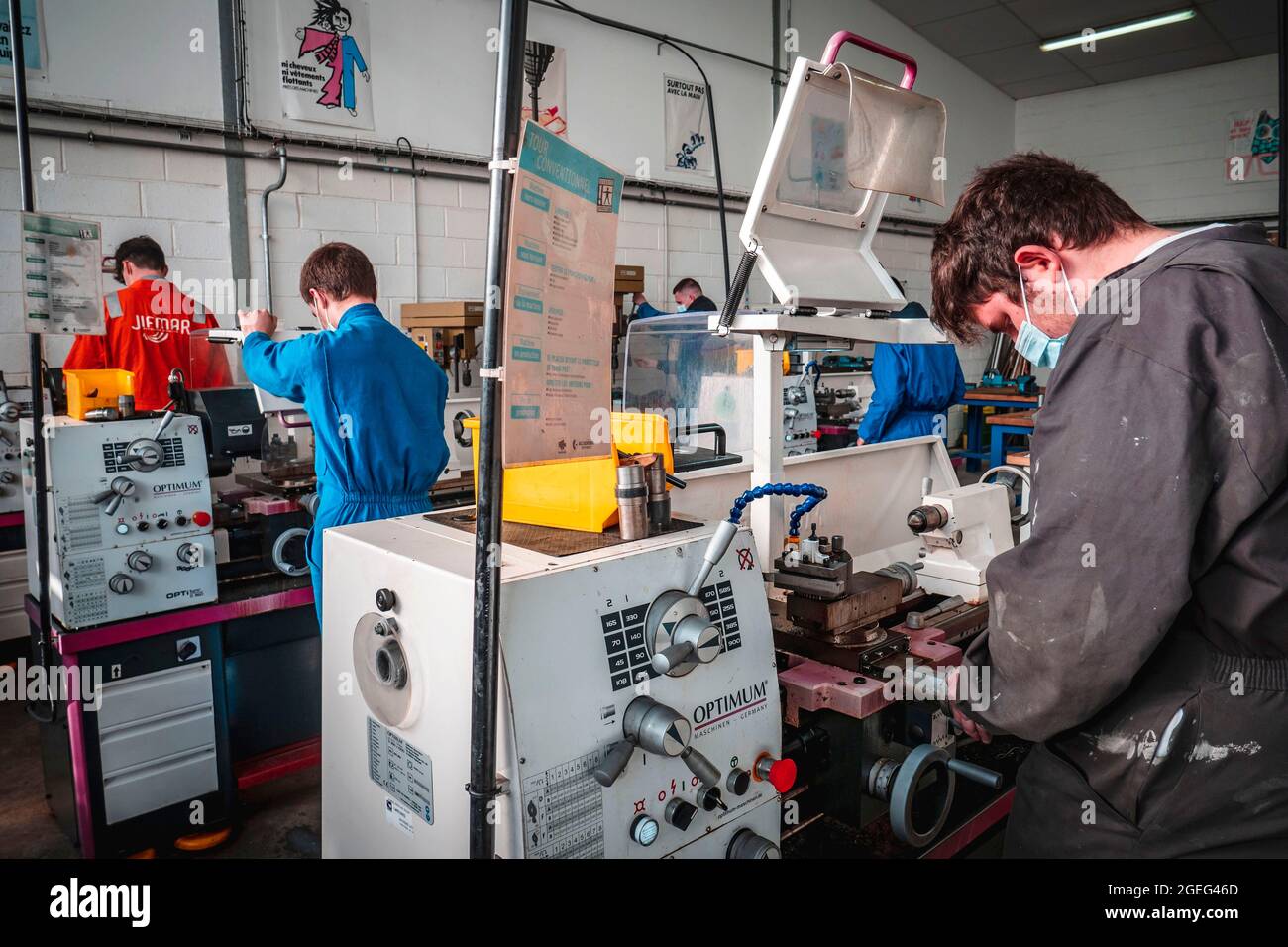 Technical college “Lycee Pierre Loti” in Paimpol (Brittany, north western France): students in the machining workshop. Maritime college preparing stud Stock Photo