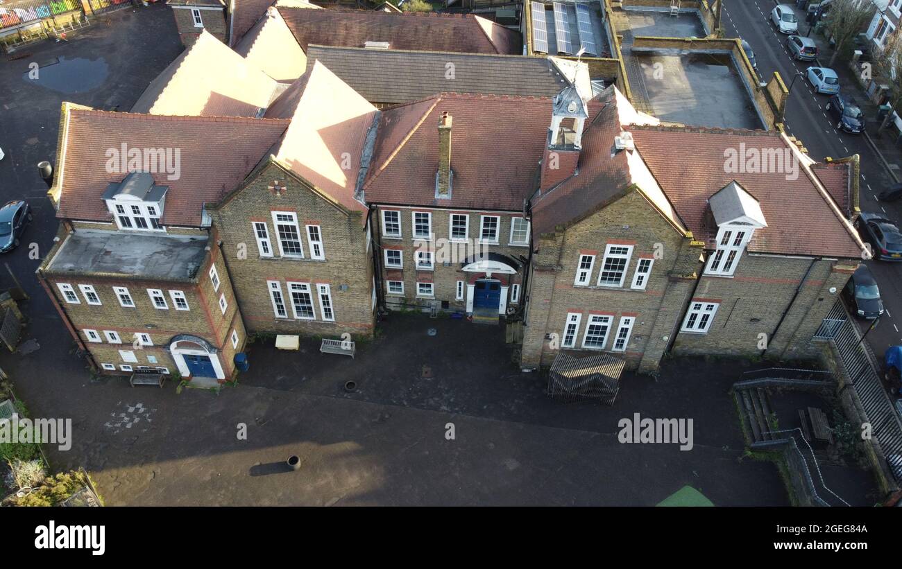 Aerial photograph of Stamford Hill School in Vartry Road Tottenham, London N15 Stock Photo